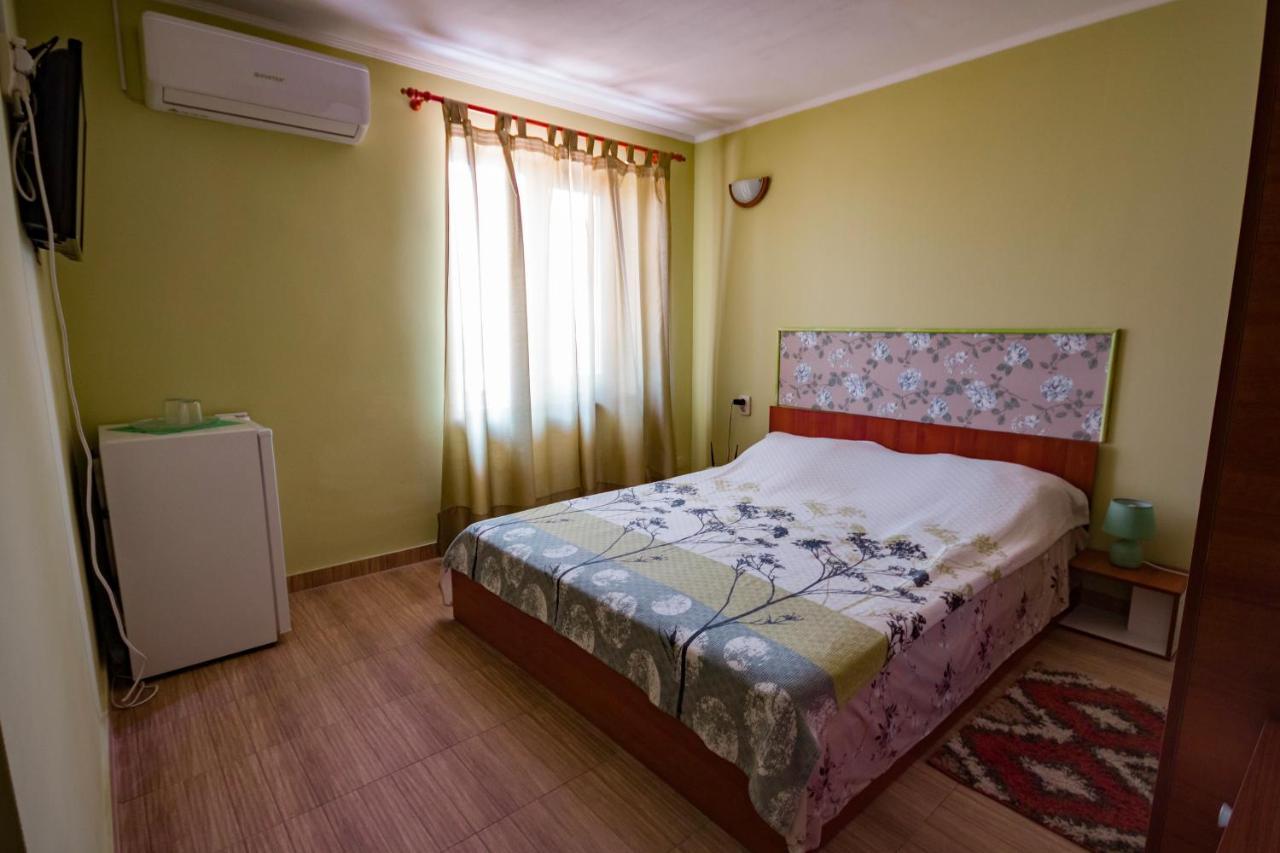 Hotel Vila Victor - Adults Only à Techirghiol Extérieur photo